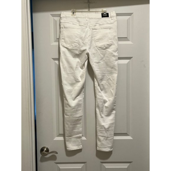 Jeans - Picture 2 of 8